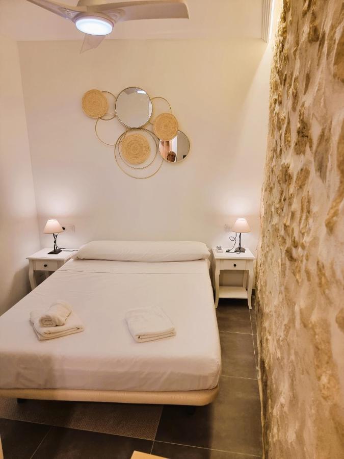Claudia Tourist Apartment لقنت المظهر الخارجي الصورة